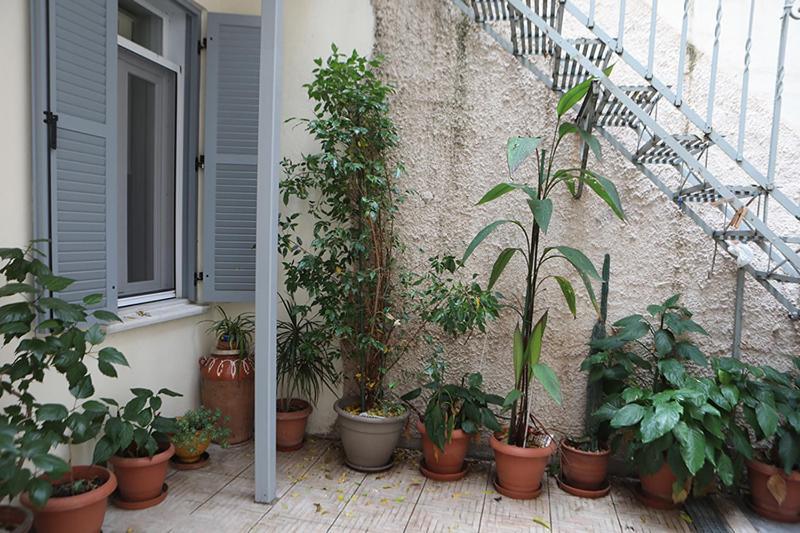 Όμορφο Διαμέρισμα Σε Διατηρητέο Κτίσμα Στην Αθήνα エクステリア 写真