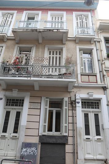 Όμορφο Διαμέρισμα Σε Διατηρητέο Κτίσμα Στην Αθήνα エクステリア 写真