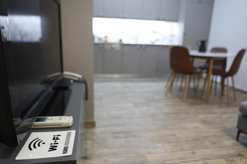 Όμορφο Διαμέρισμα Σε Διατηρητέο Κτίσμα Στην Αθήνα エクステリア 写真
